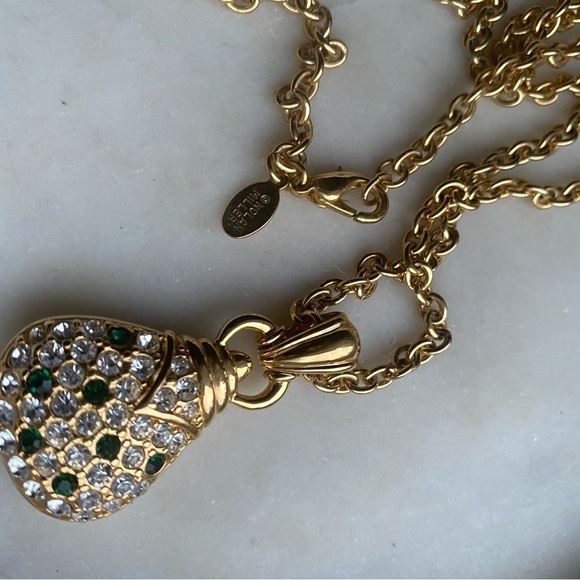 Stunning vintage Nolan Miller long necklace with green and clear stones - Picture 6 of 10
